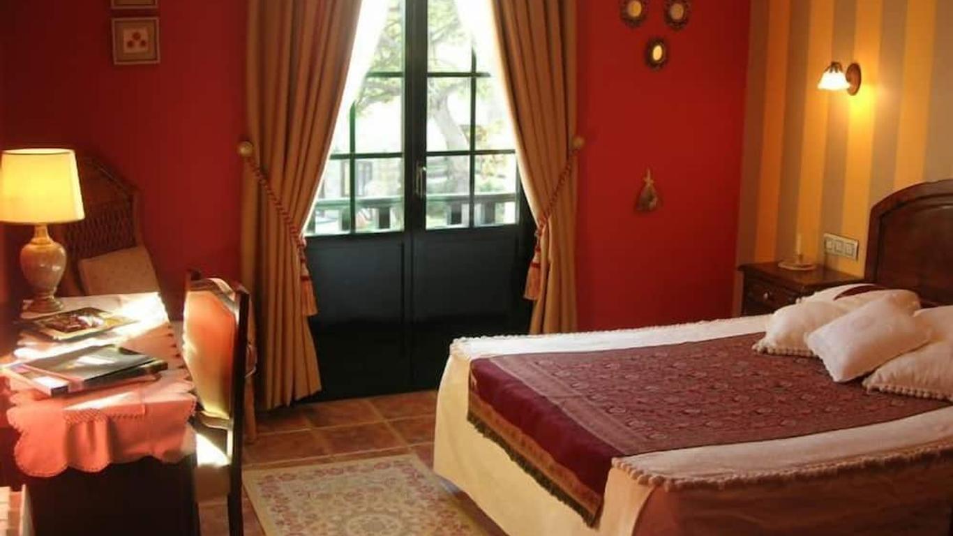 Hotel Rural La Figar