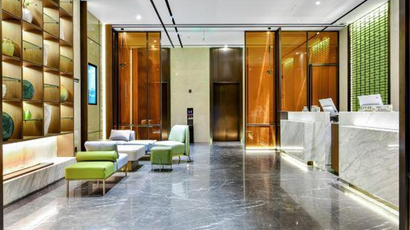 Jinsha Grand Hotel (Chengdu Jianshe Road)