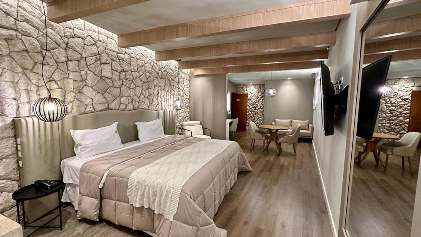 Serata Hotel