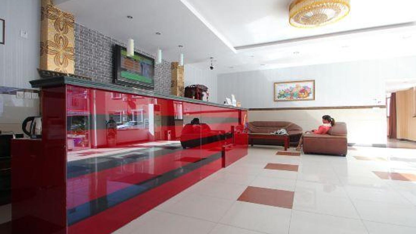 Xinbo Business Hotel