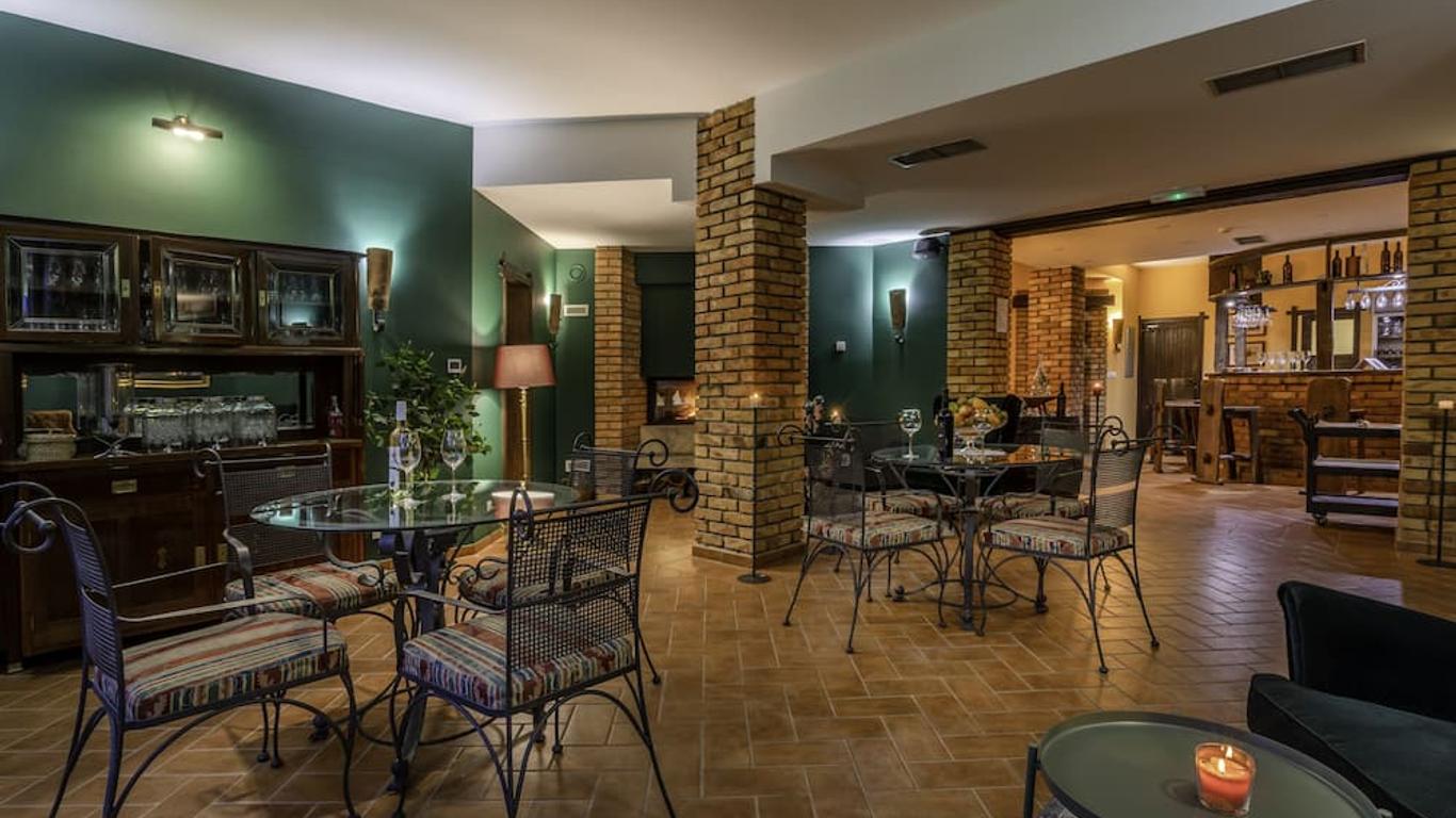 Stupnicki Dvori Winery Hotel