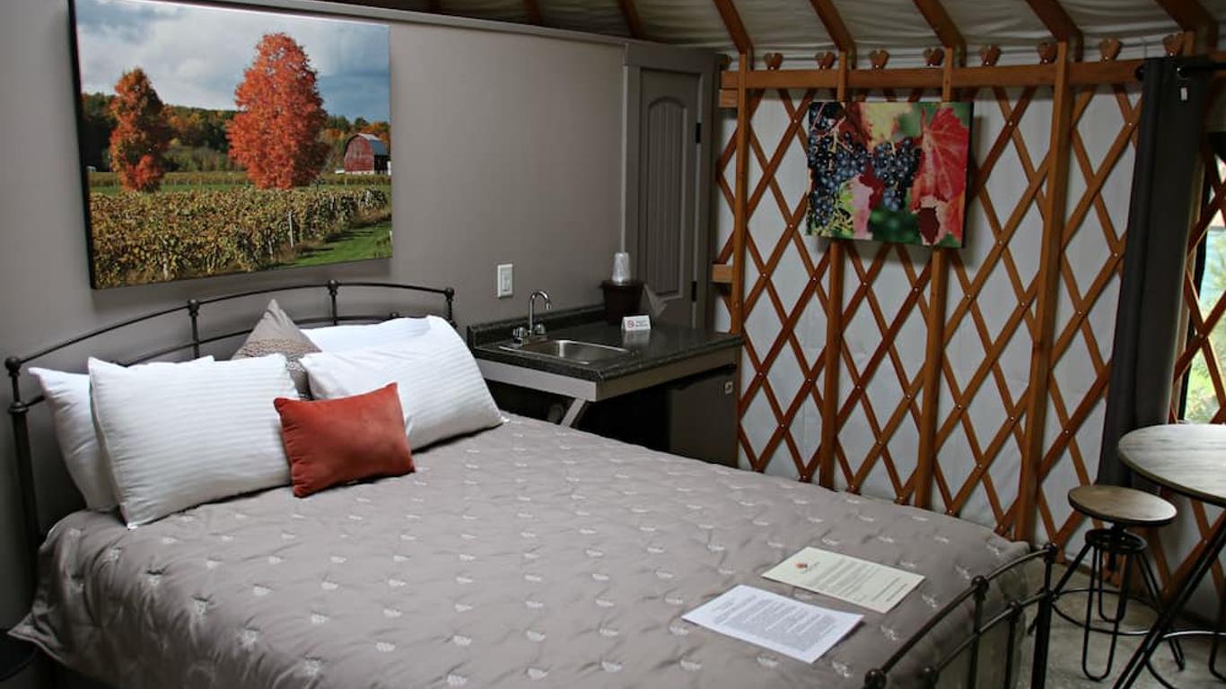 Plum Point Lodge