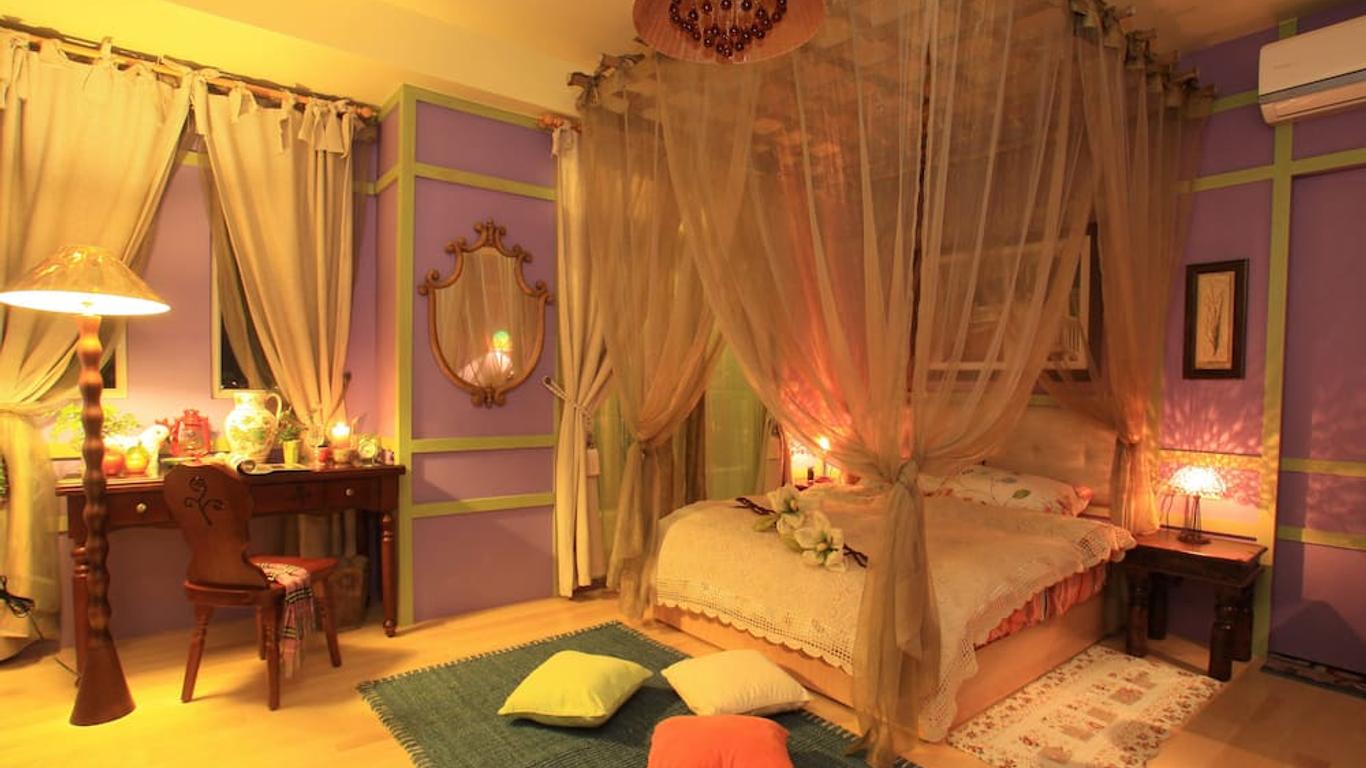Happiness B&B