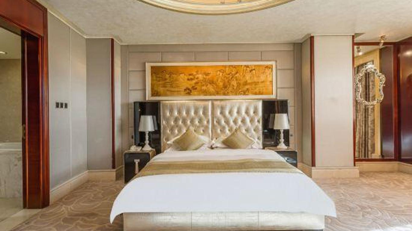 Ordos Tieniu Phoenix Hotel