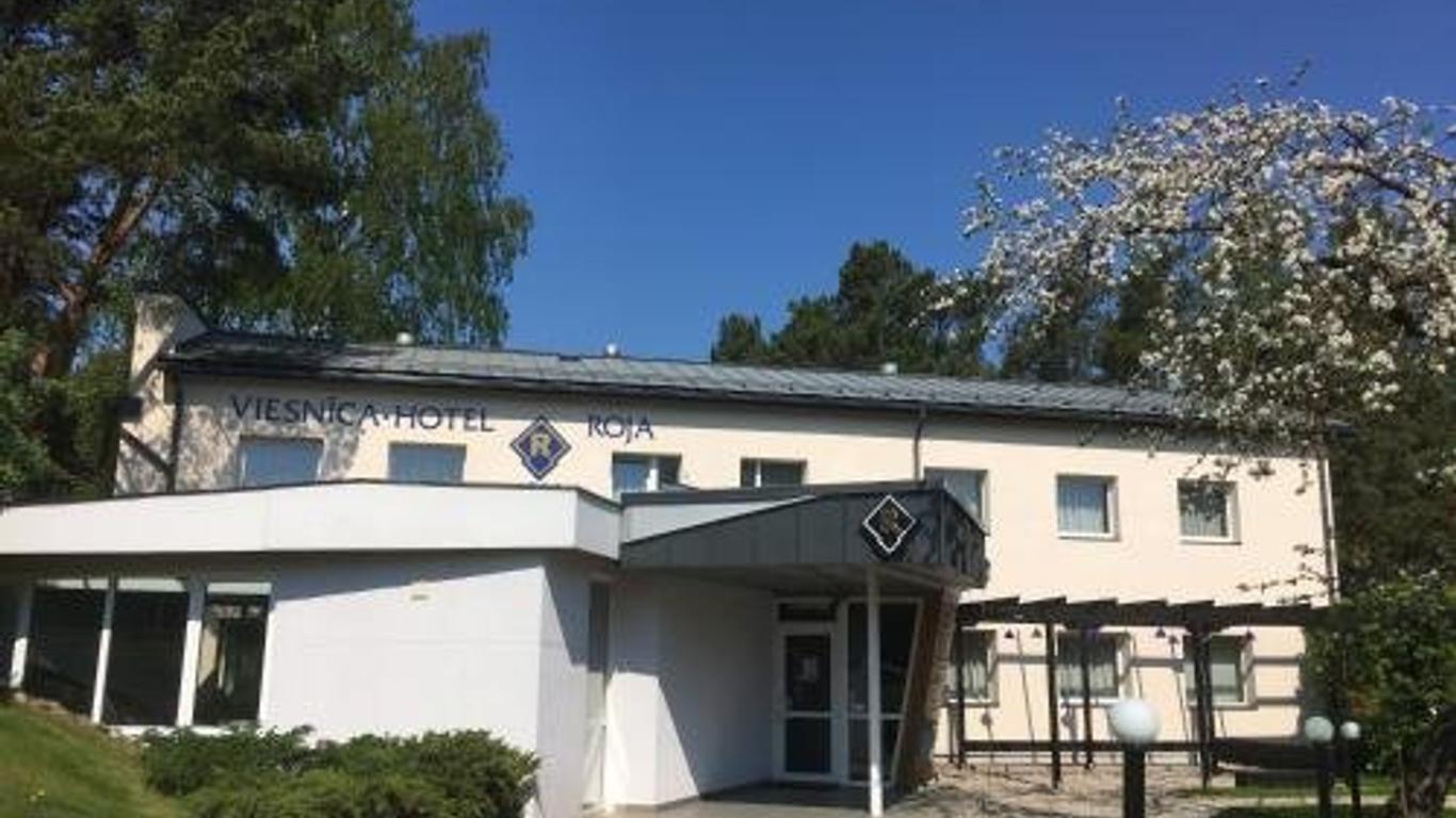 Hotel Roja
