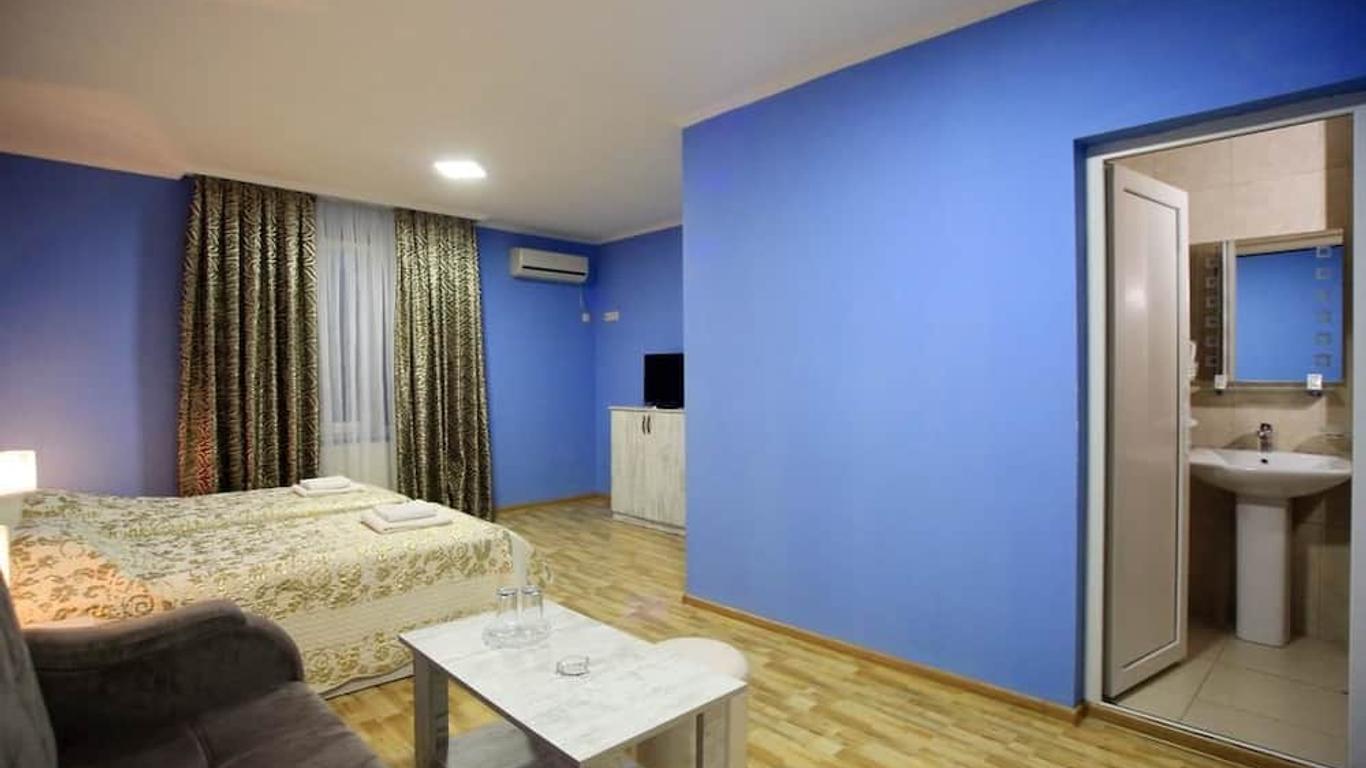 Hotel Taia