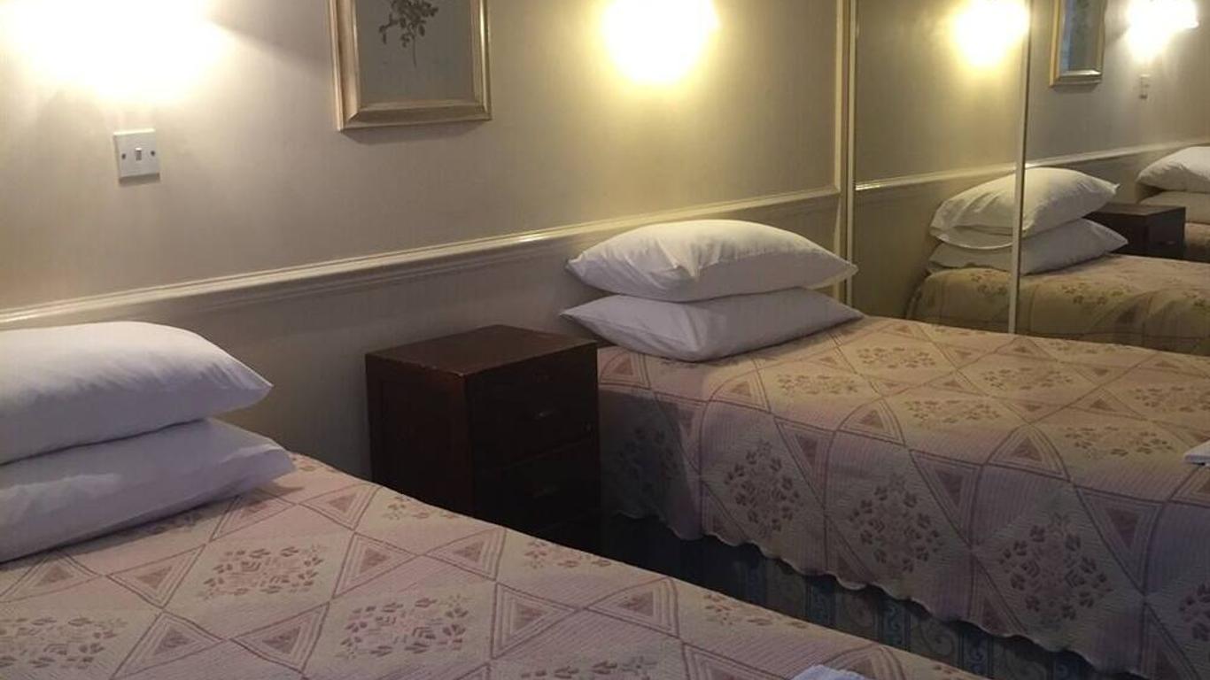 Colnbrook Lodge Guest House