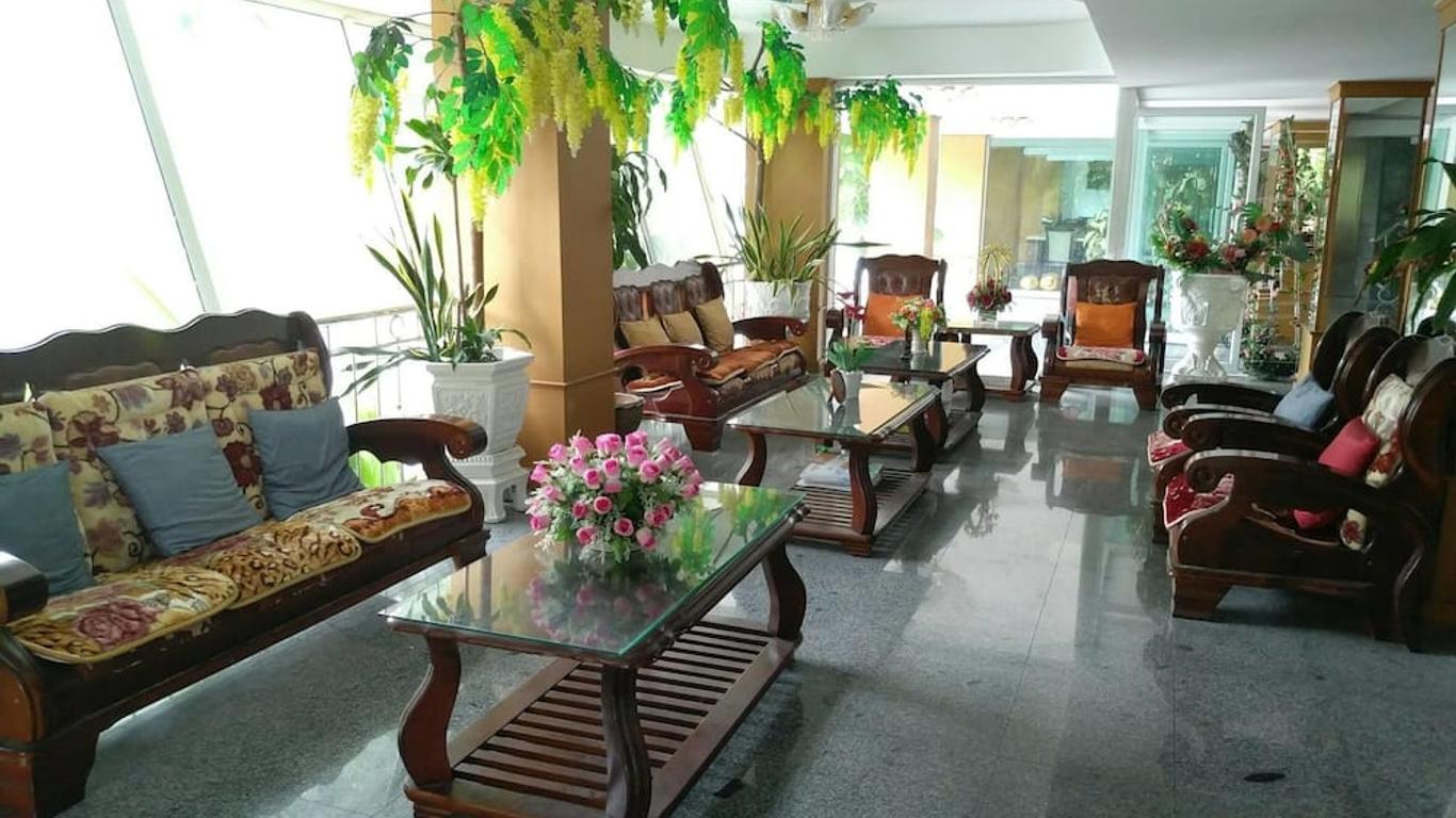 Diamond Sweet Hotel
