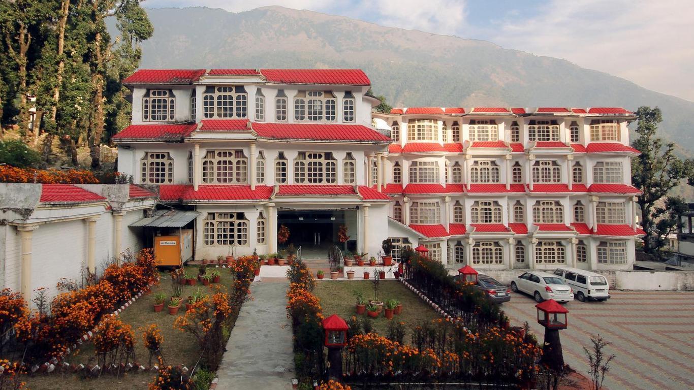 Royal Palace Resorts