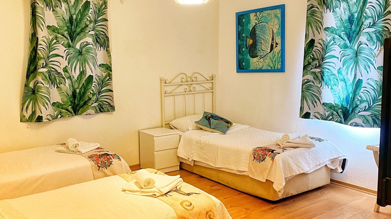 Bodrum Sade Pension