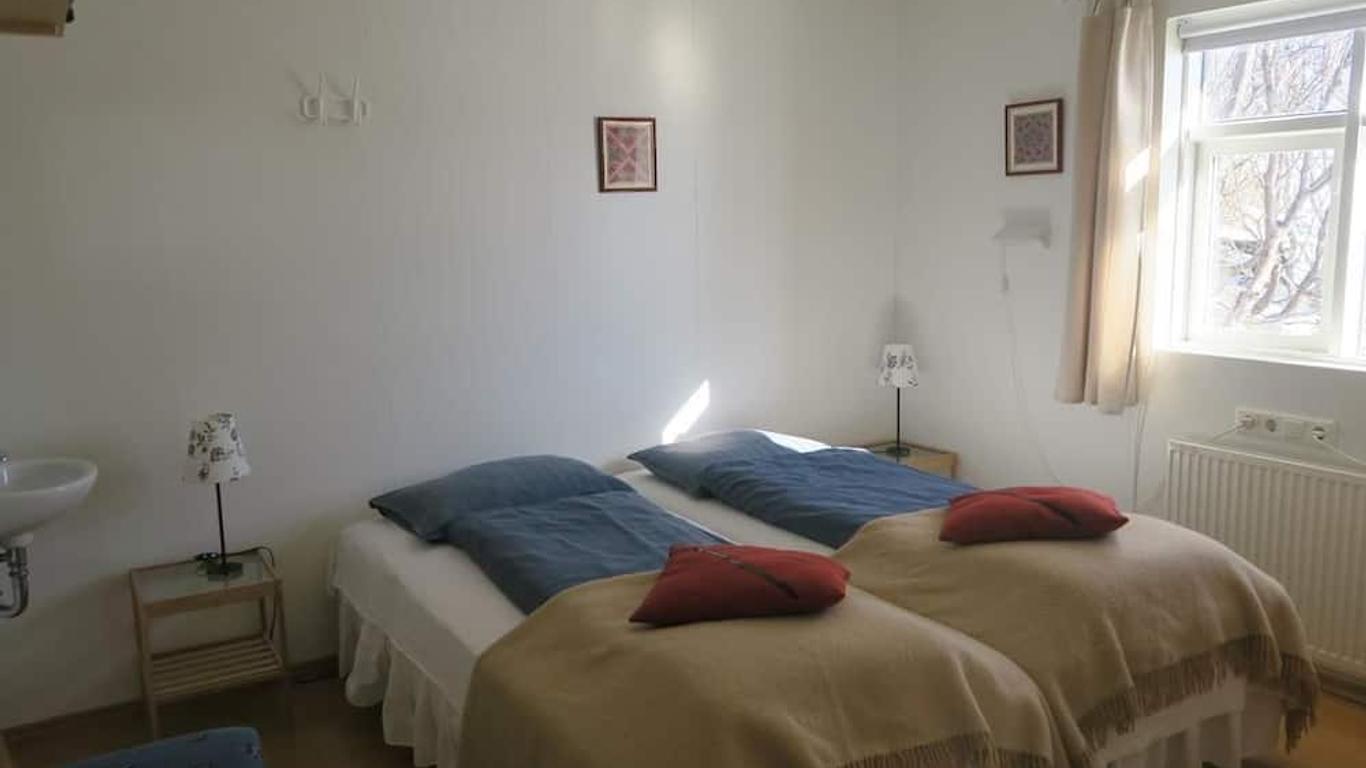 Meyjarskemman Farm Stay