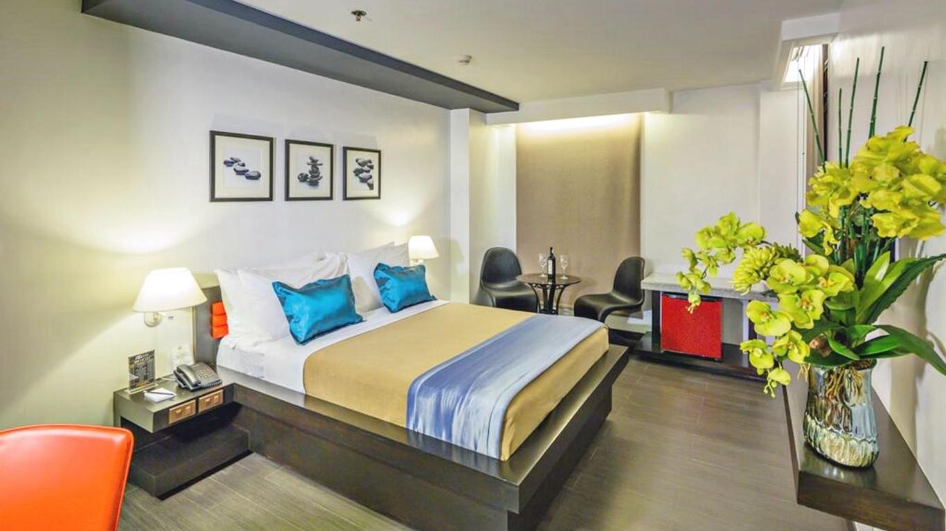 Ritz Astor Hotel