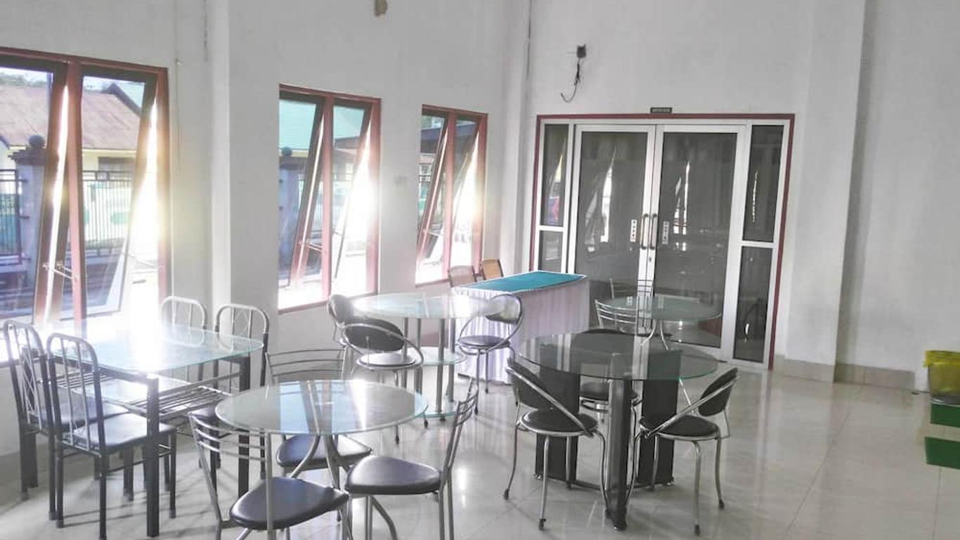 Avicenna Hotel