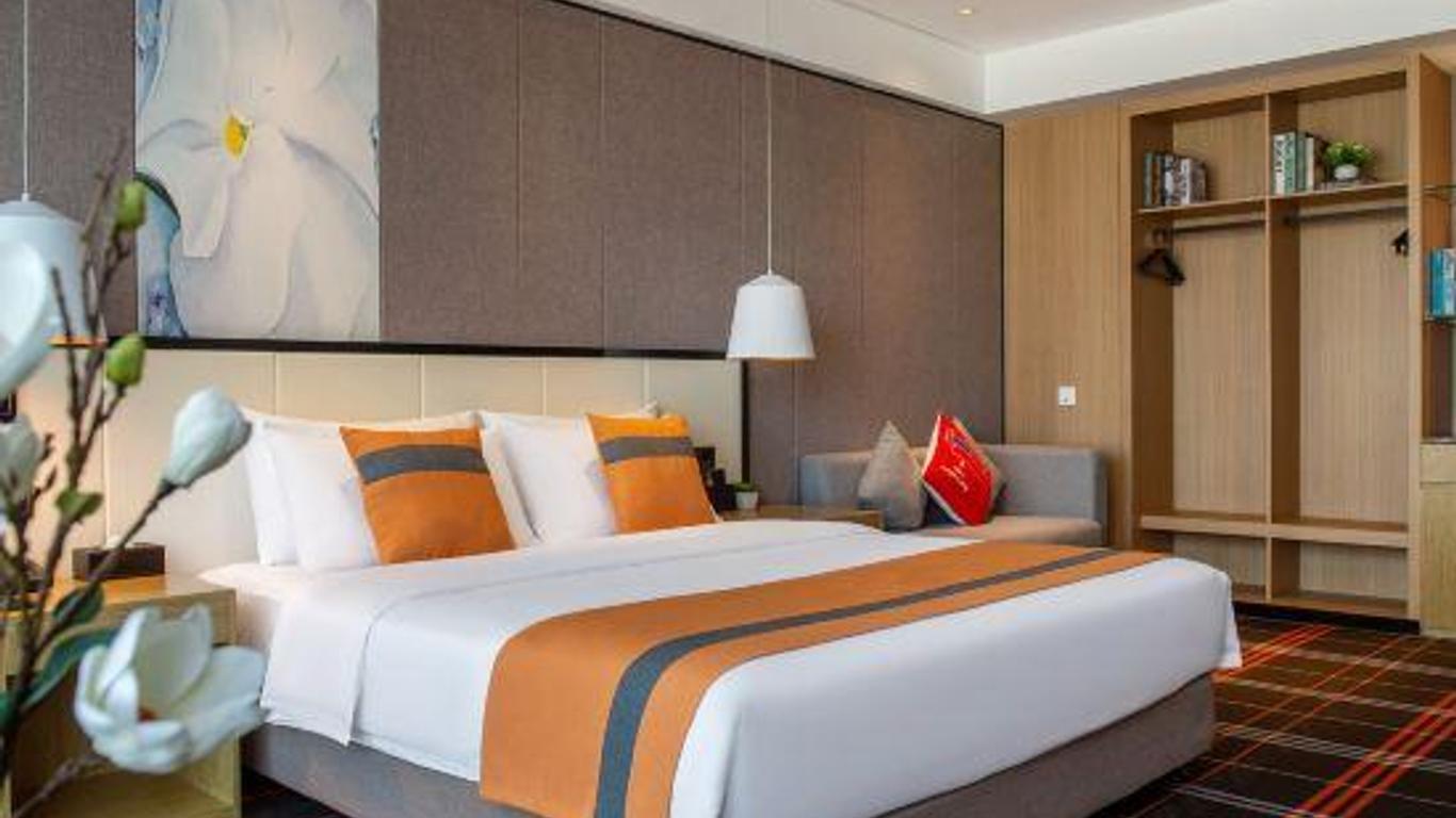 Century star boutique hotel