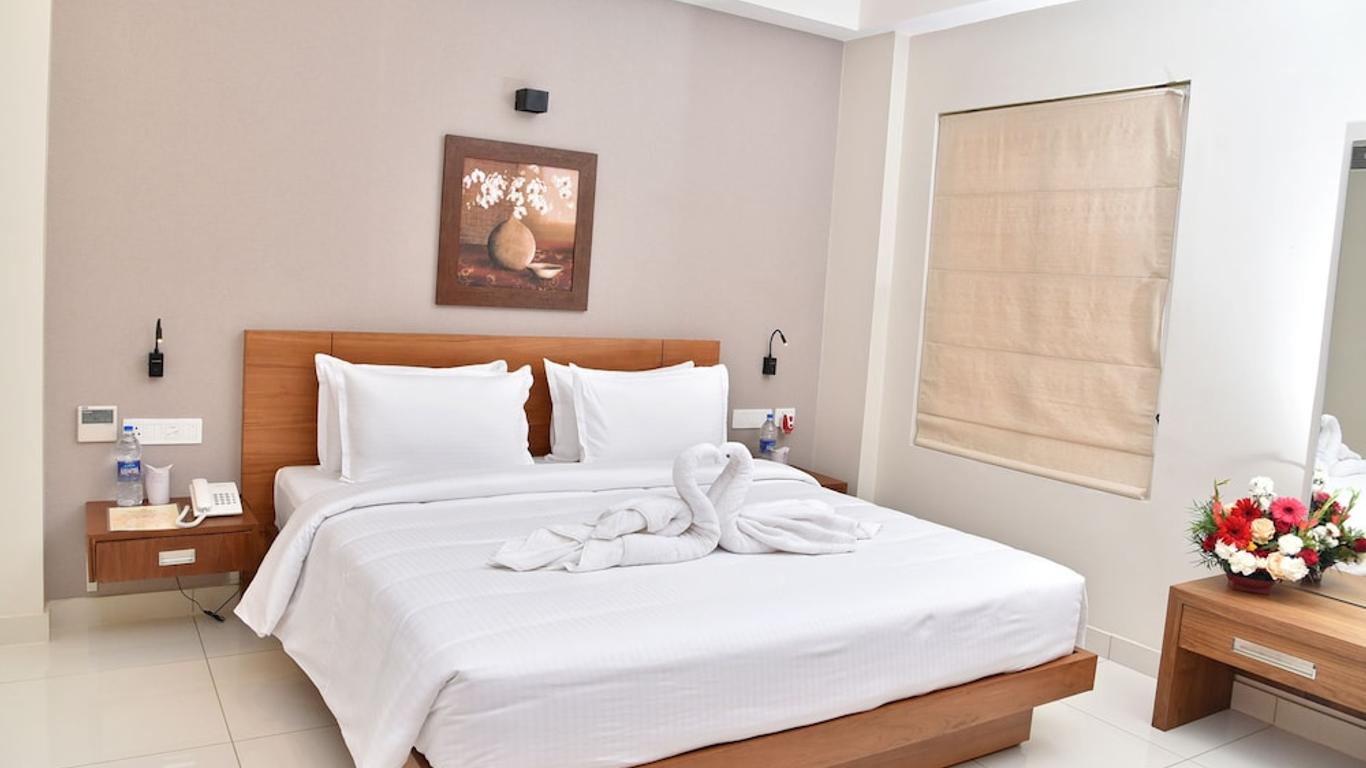 Navaratna Inn A Luxury Hotel
