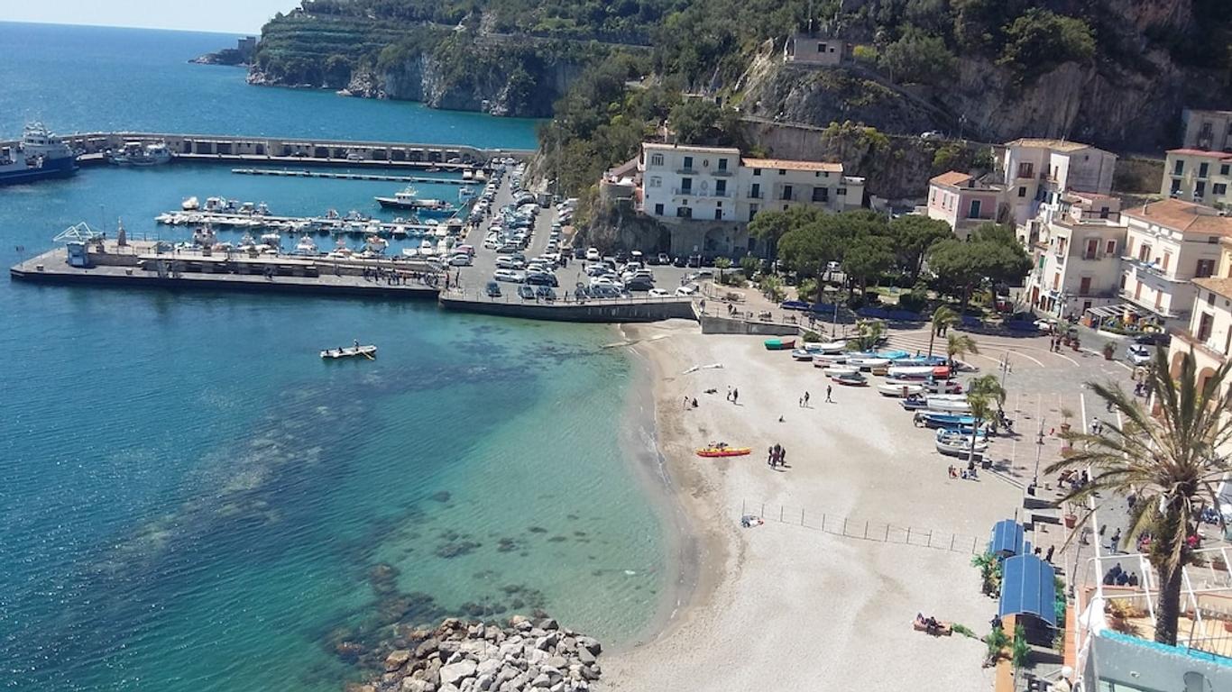 La Corte dei Naviganti B&B - Amalfi Coast - Cetara