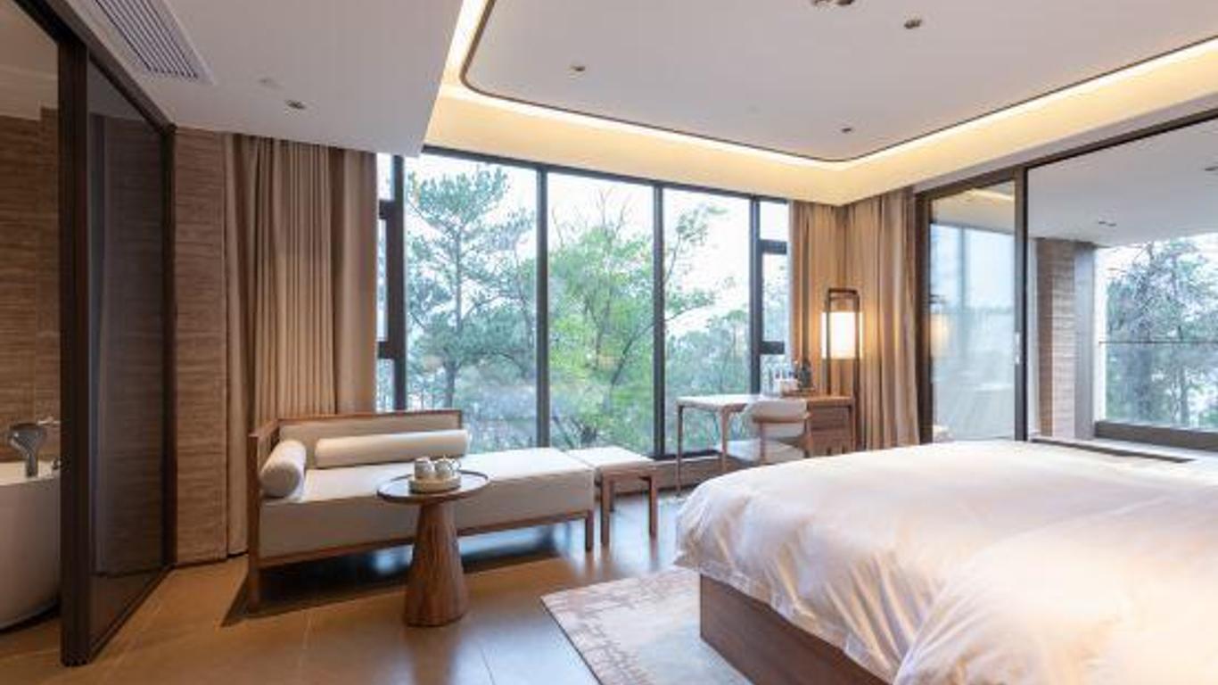 Yinzhan Narada Resort Hotel