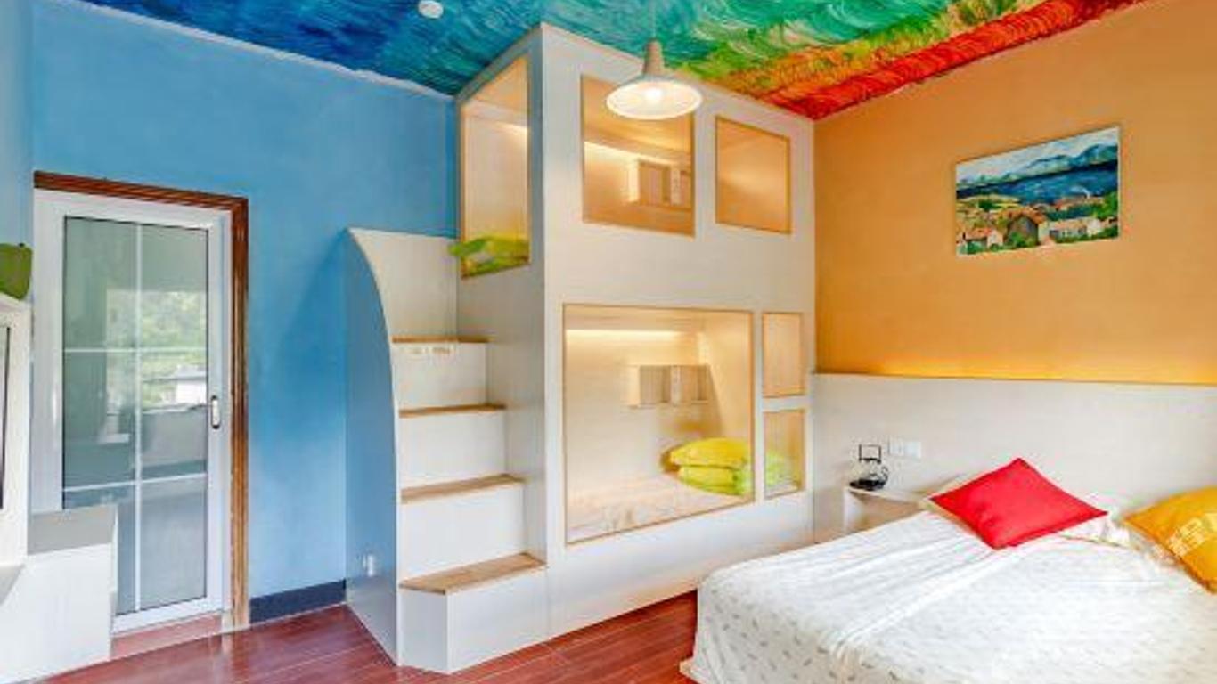 Xidi Kunlun Youth Hostel