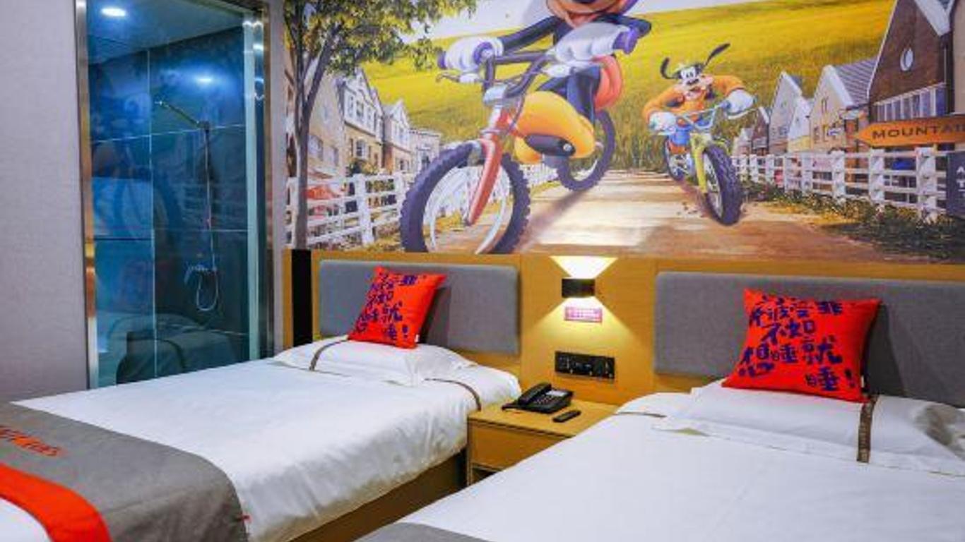 Junyi Chain Hotel (Zhangjiakou Xuanhua Department Store)