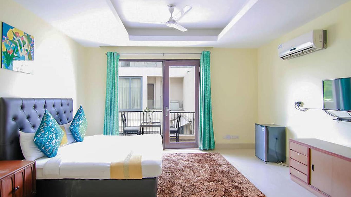 Hotel Mayarch Premium