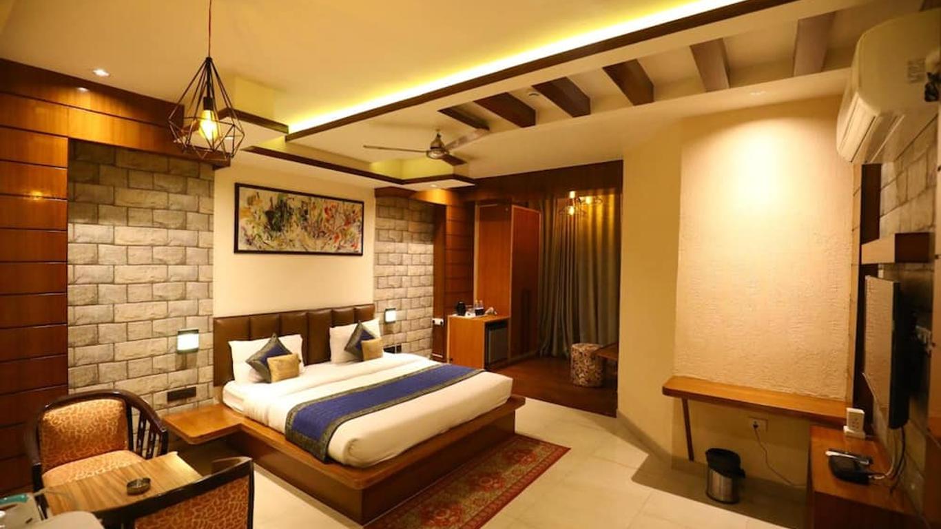 Hotel Grand Kailash