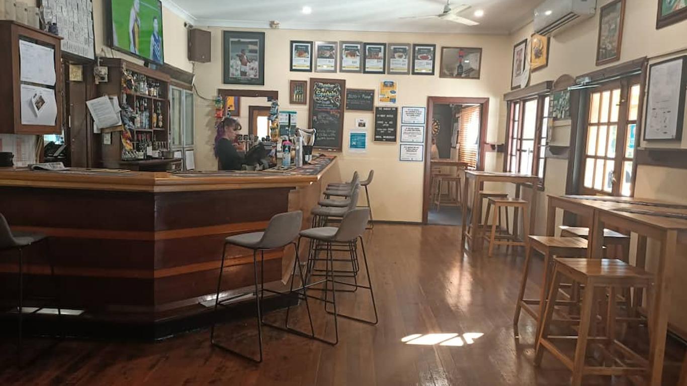 Yanchep Inn