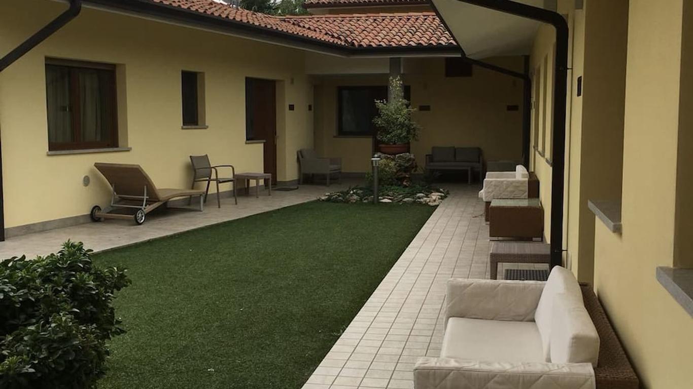 Hotel Ai Due Leoni