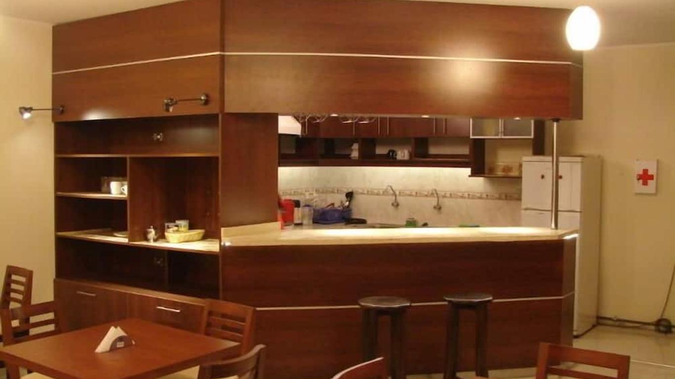Hostal Qoyllurwasi