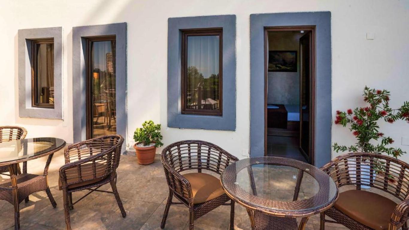 Hotel Bella Costa