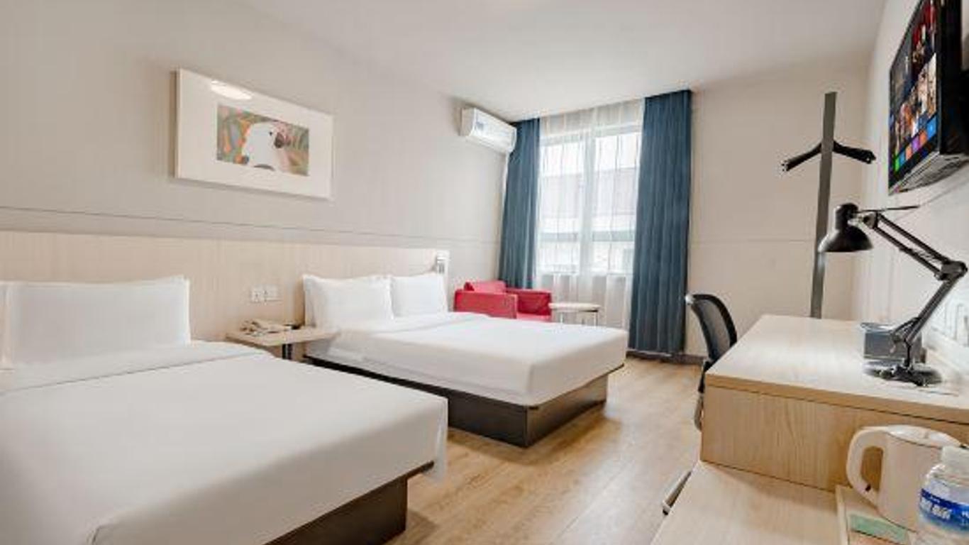 Jinjiang Inn Shanghai International Tourism And Resorts Zone Kangxin Highway Branch