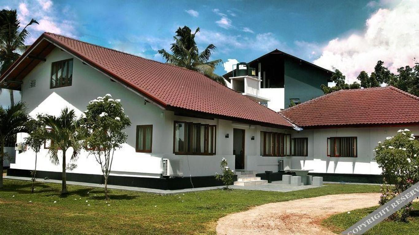 Acquabey Surf Villa