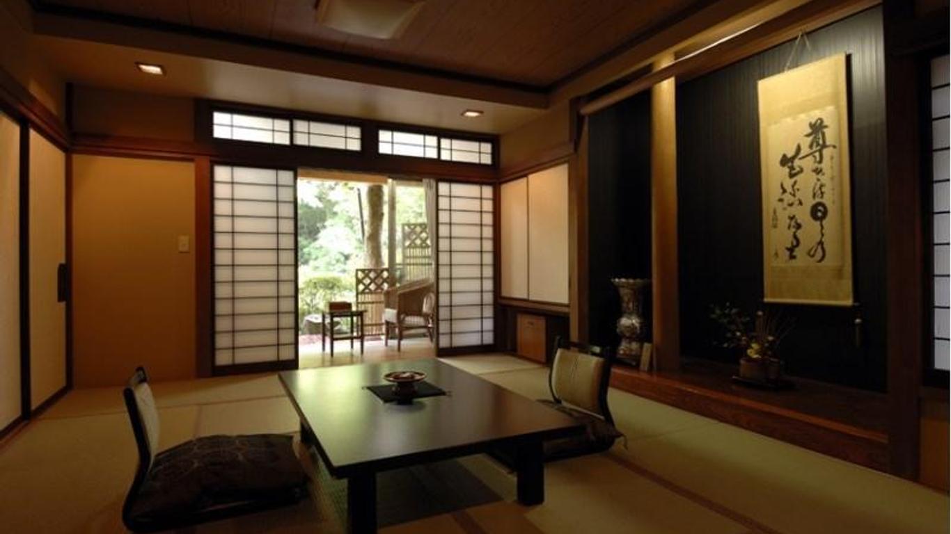 Motoyu Ryokan