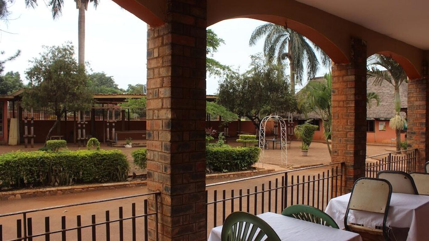 Cool Breeze Hotel