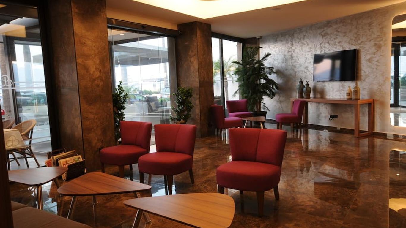 Candan Citybeach Hotel