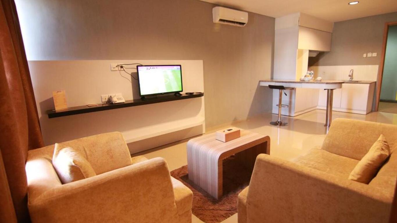 Durian Condotel Suite