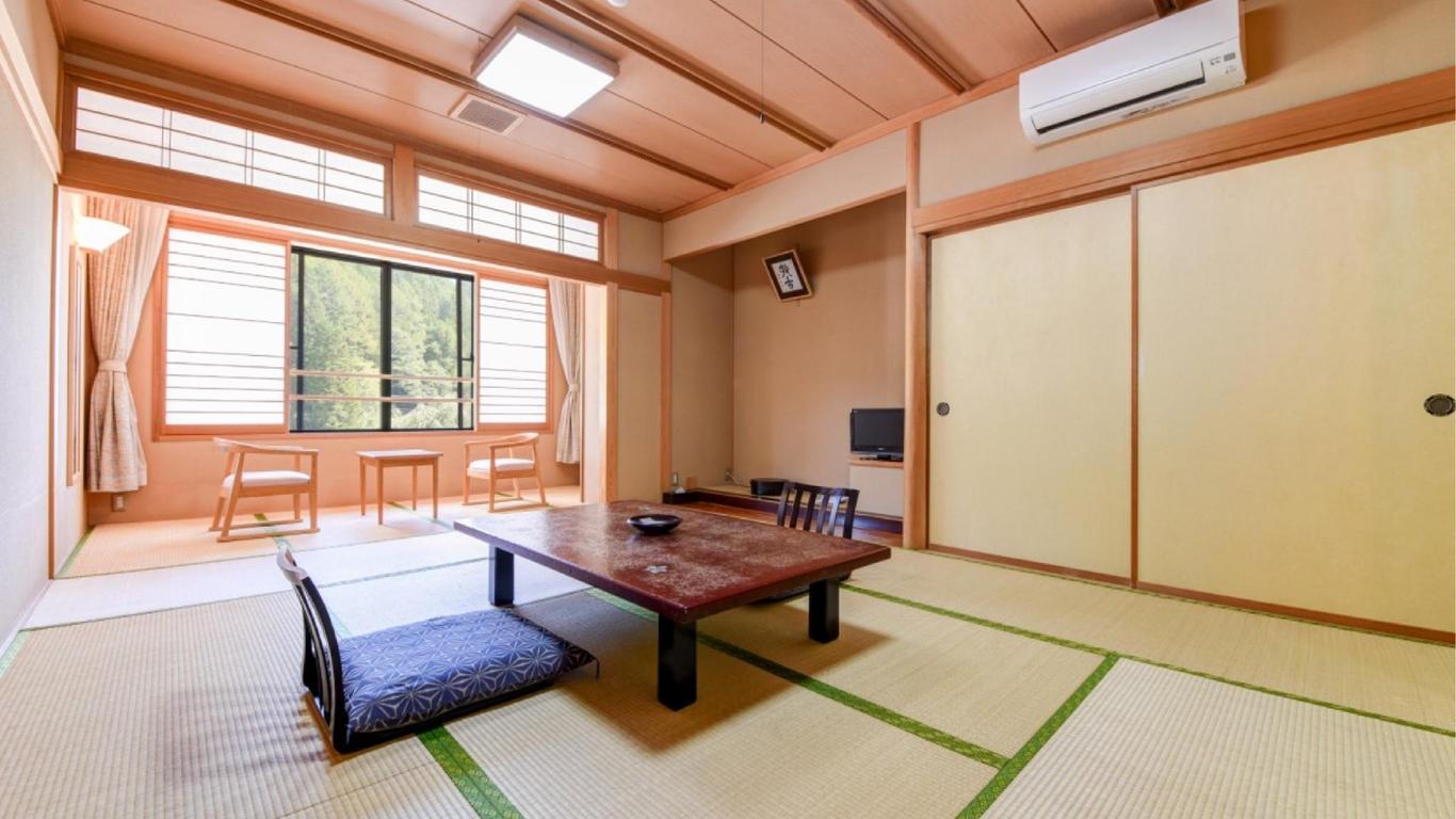Fudo Onsen Hanabishi
