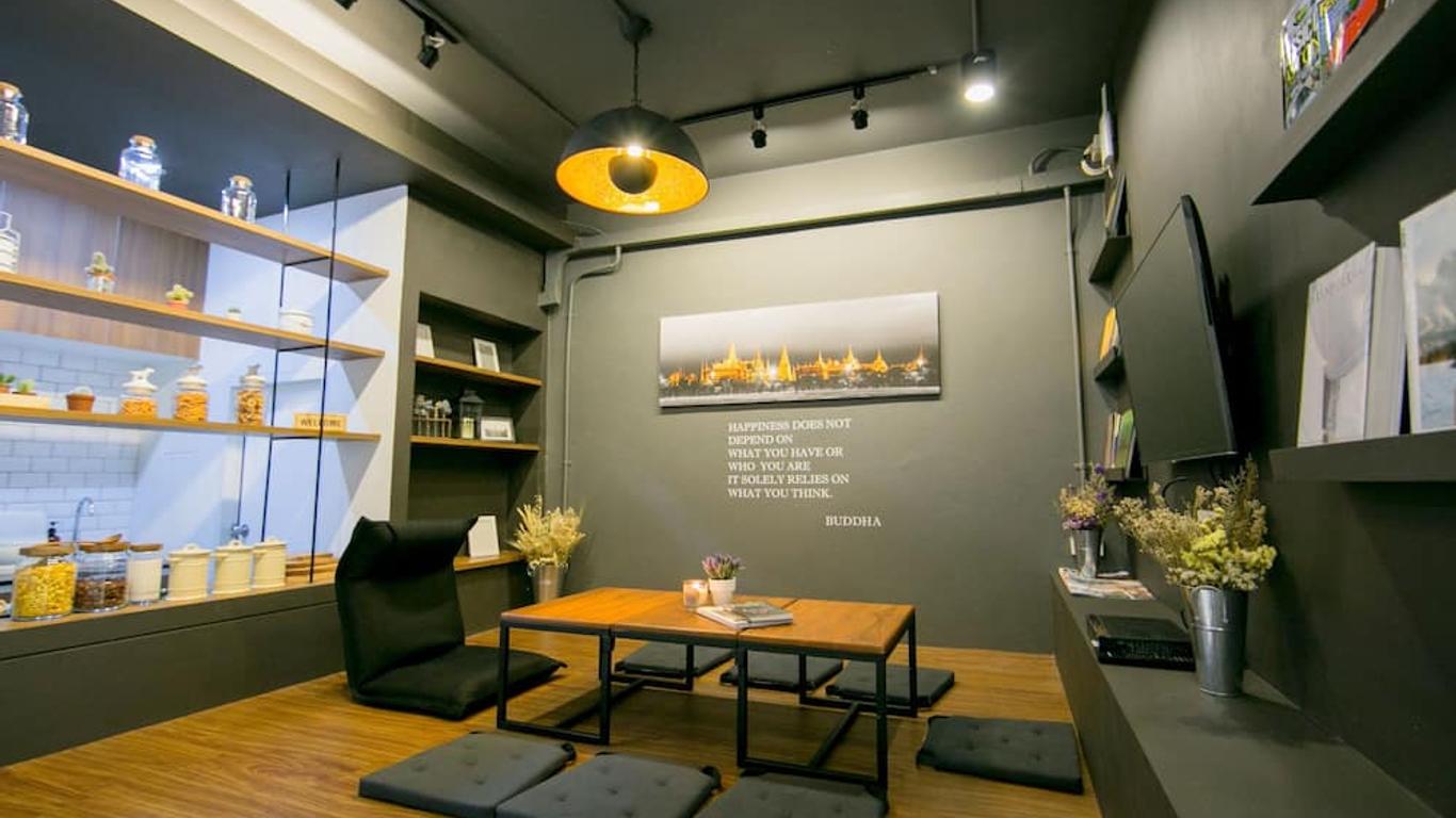 Lamurr Sukhumvit 41