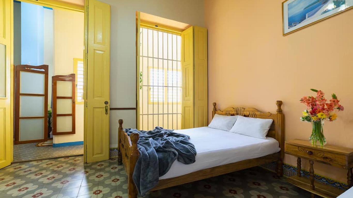 Lovely Havana Rooms