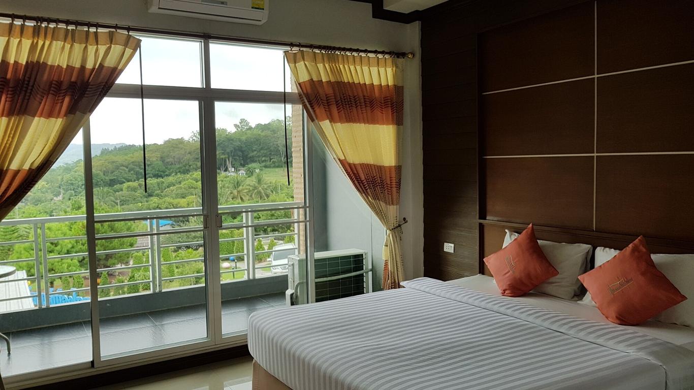 Breeze Hill Resort