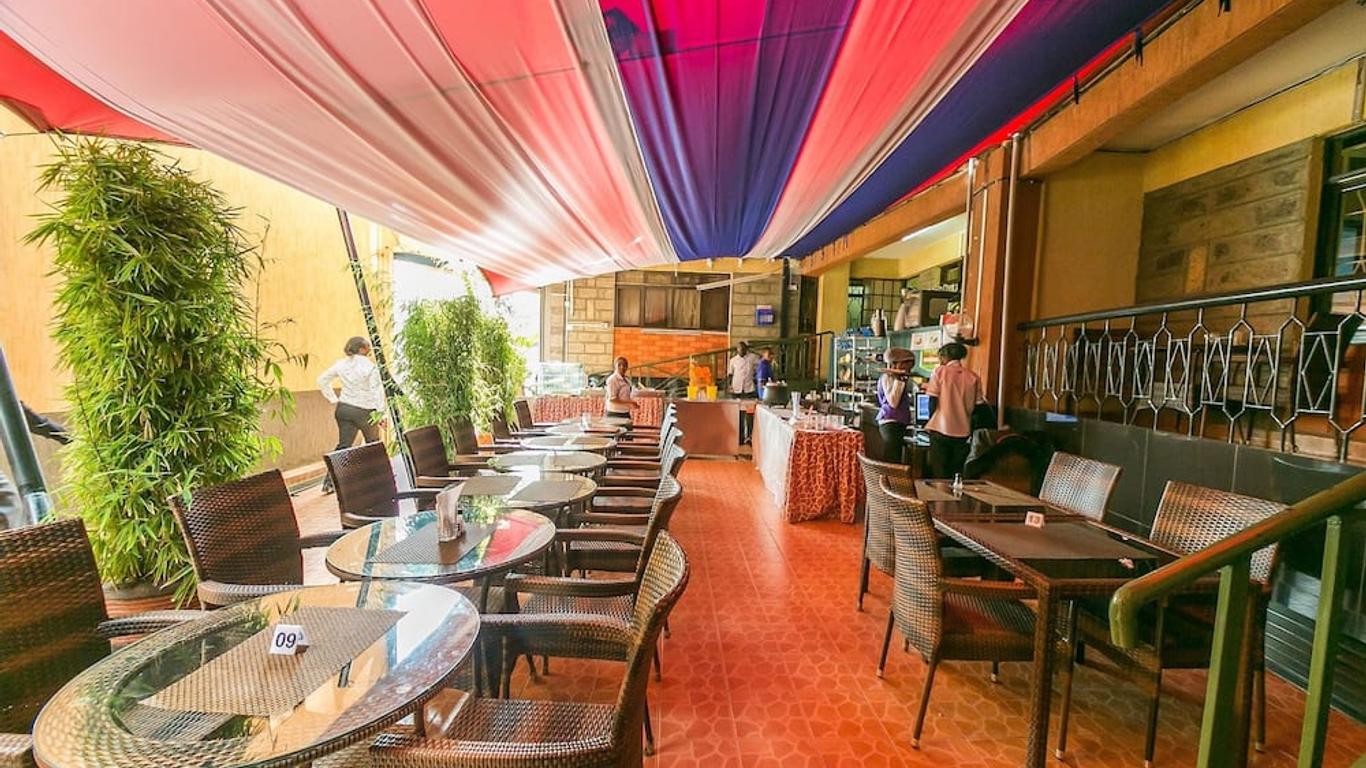 Upperhill Blueberry Hotel
