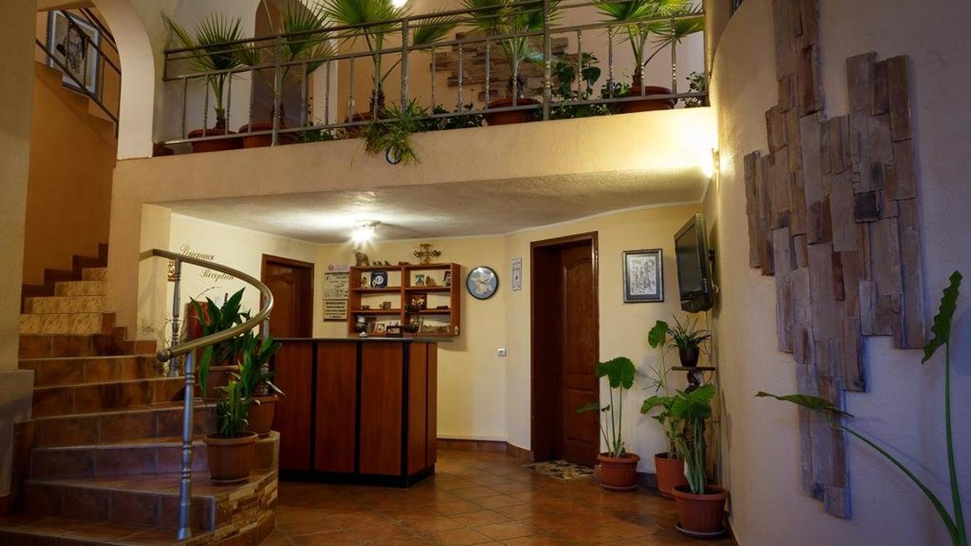 Family Hotel Accent