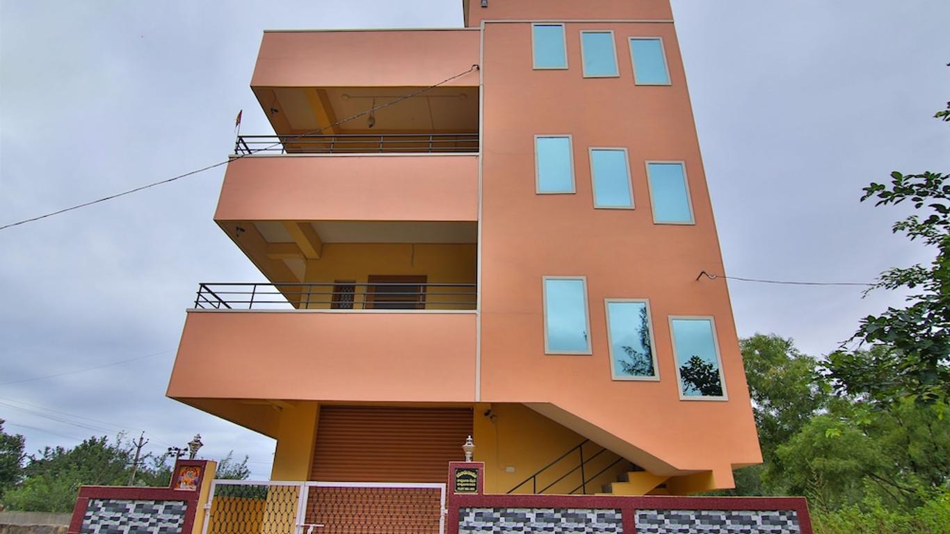 OYO 10043 Srk Guesthouse