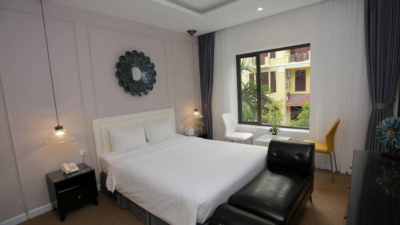 Vyhouse Hanoi Hotel