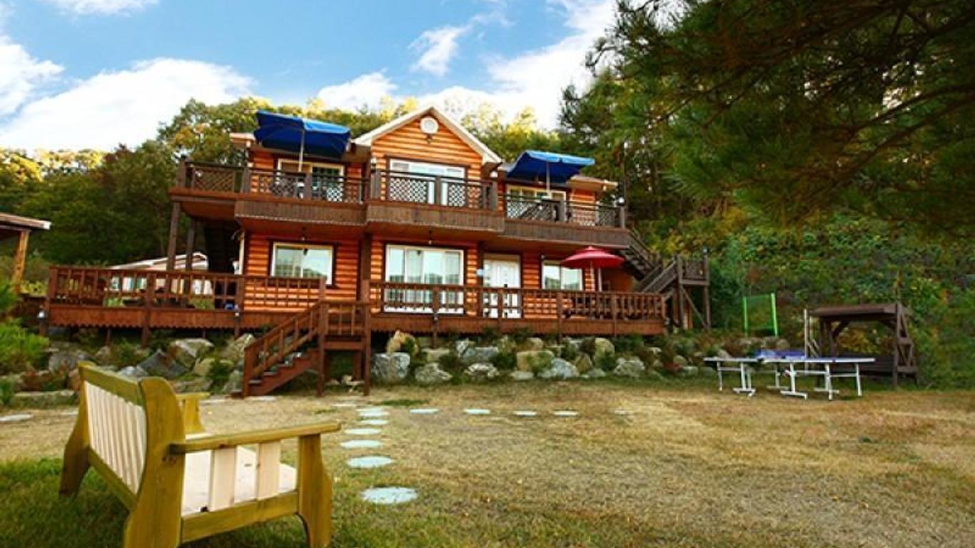 Gongju Cozy Theme Pension