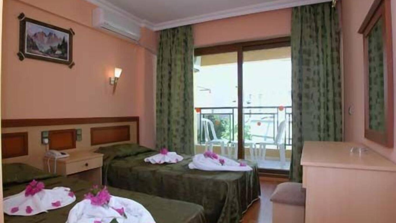 Elegant Hotel
