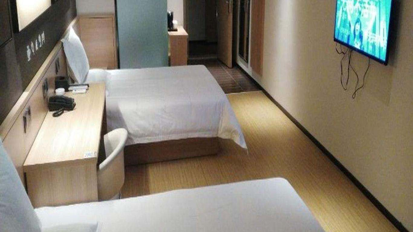 Iu Hotel Xuzhou Fengxian Liubang Plaza