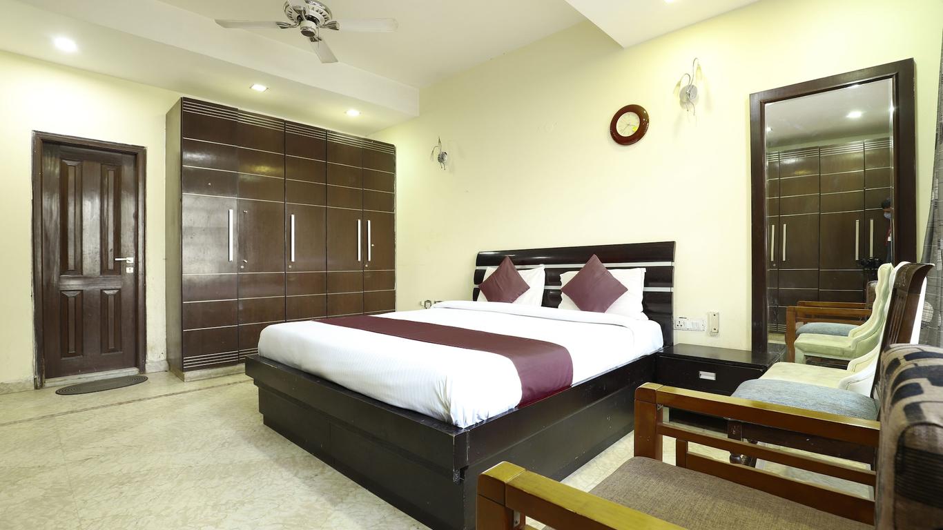 Livia Residency