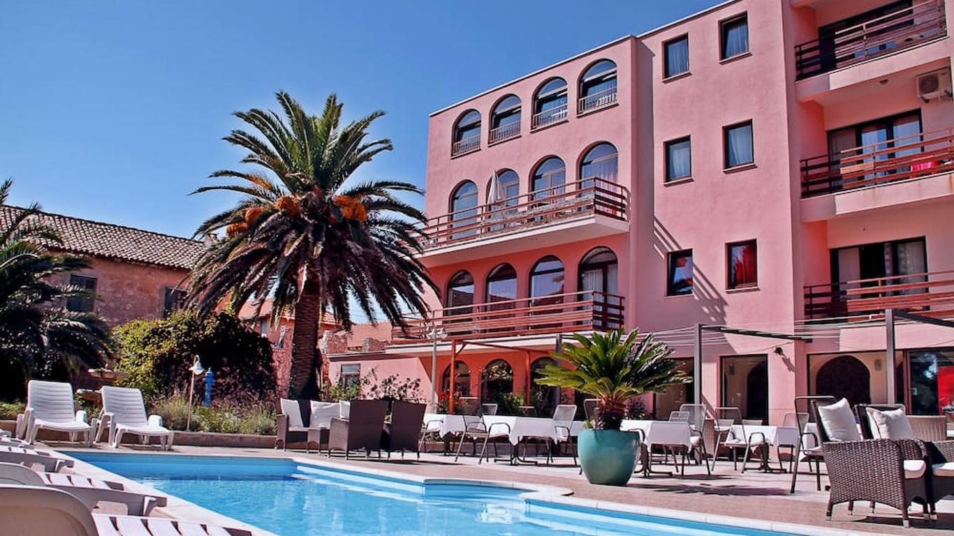 Hotel Stari Dvor