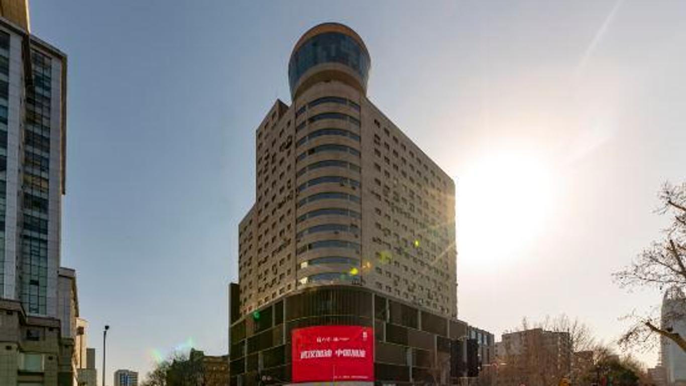 Tiandi Renhe Business Hotel Jinan Quancheng Square