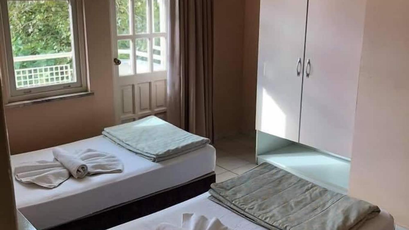 Gold River Apart Otel